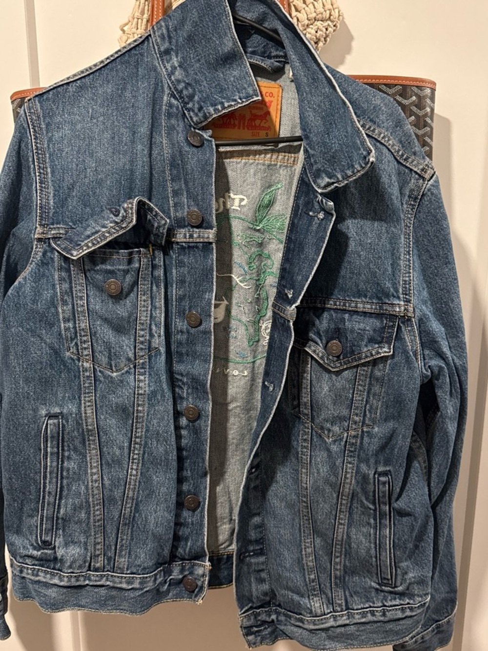 Levi’s Classic Blue Denim Jacket - Jean Coat